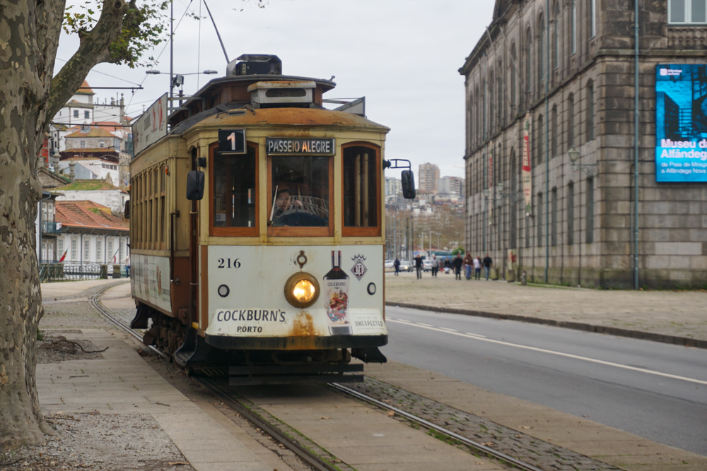 Historische tram 1 in Porto