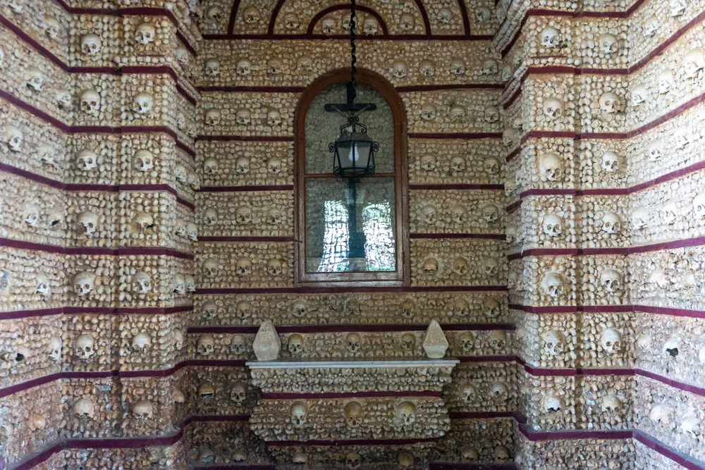 Capela dos Ossos in Faro